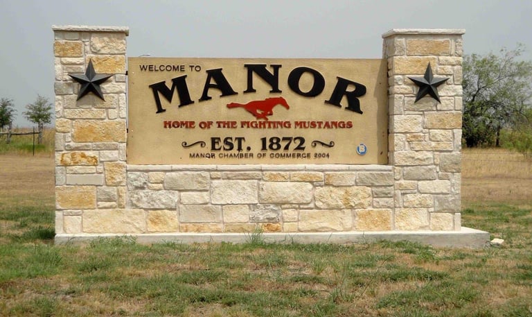 Manor TX water damage cleanup service removing standing water from house