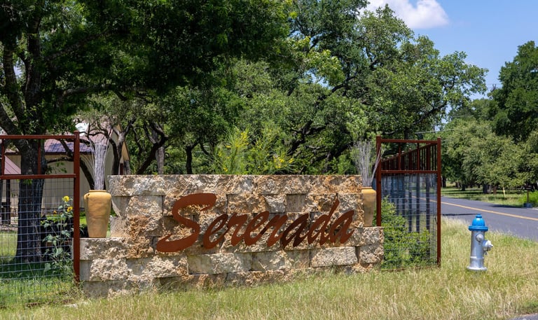 Serenada TX neighborhood homes with large lots and trees near Georgetown for water damage restoratio