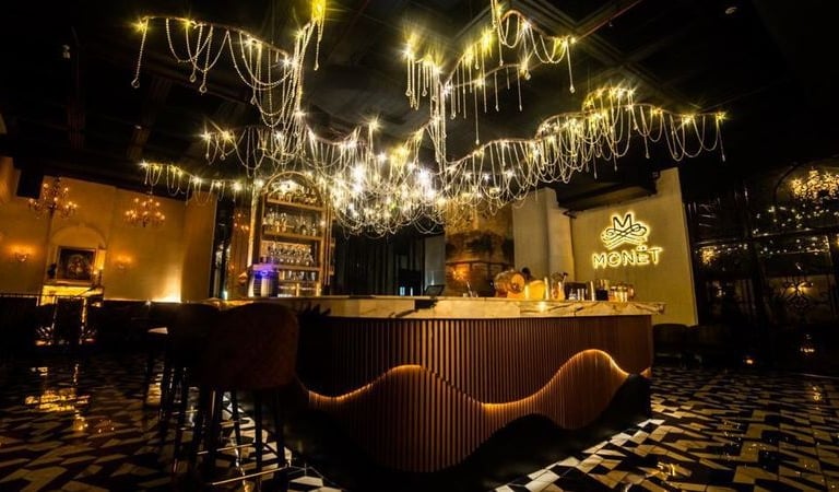 NIghtclub in Delhi