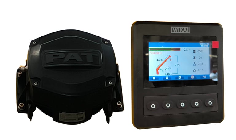 Control panel in black and yellow with digital display designed for truck mounted crane Torque Limiter.
