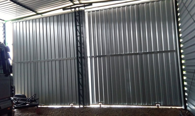 portão duplo deslizante