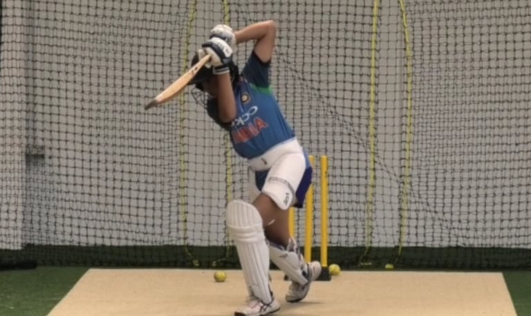 Player undertaking high performance batting coaching