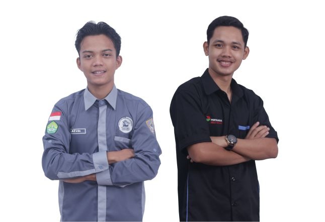 Kemeja Kerja Lengan Panjang atau Pendek? Bagus yang Mana?