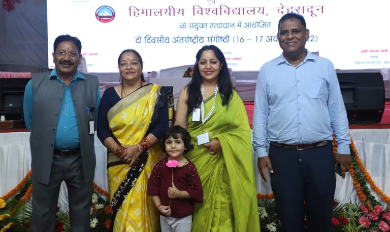 Hindi writer - Dr. Bechain Kandiyal