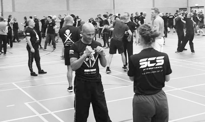 Trainer Eekhout Bootcamp Knife Fighting Utrecht