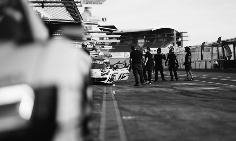 Evènement rassemblement course race circuit 