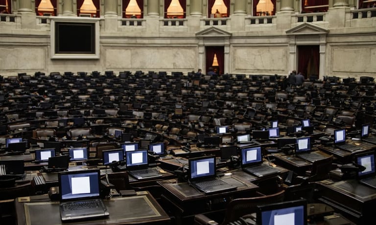 Recinto de la Cámara de Diputados argentina durante una sesión legislativa