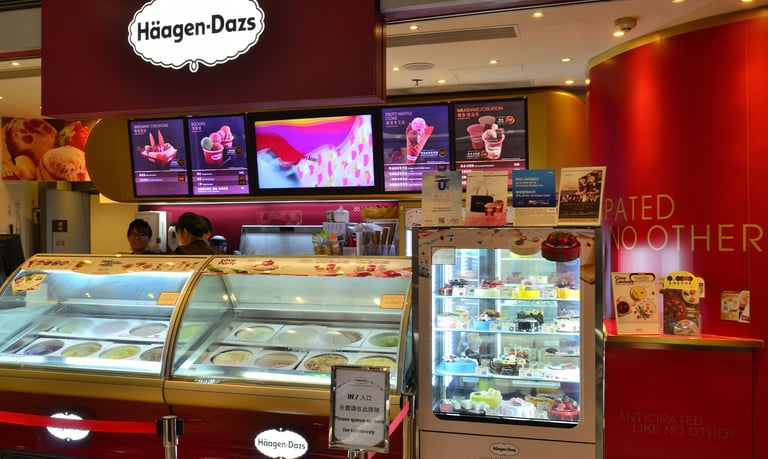 Haagen-Dazs ice cream shop