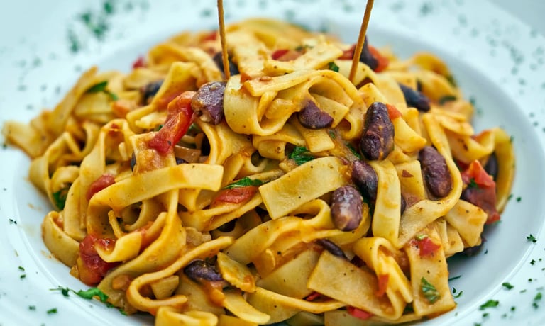 italian-dining-on-ami-1