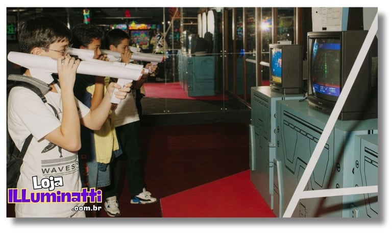 Meninos experimentando a Bazuca Laser Scope: testando a pontaria em jogos do Super Nes