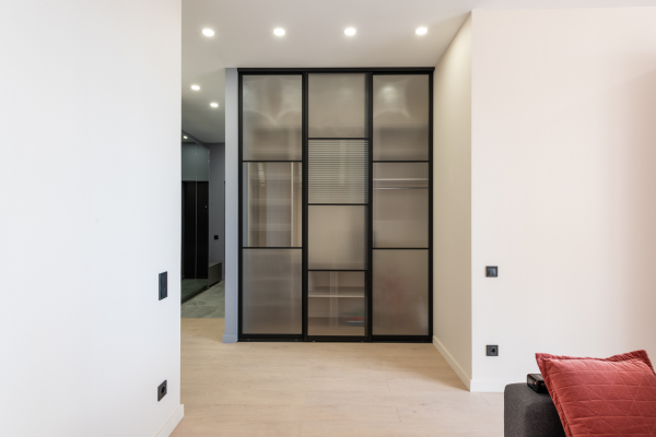 Glass Handle Sliding Wardrobe