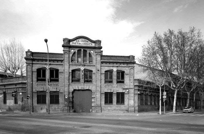Fachada principal de la Union Metalúrgica en Barcelona