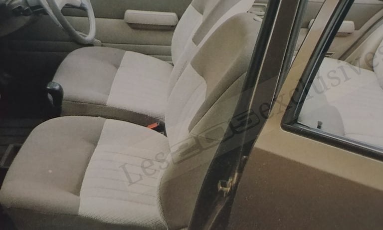 Brochure Peugeot 205 Saloon