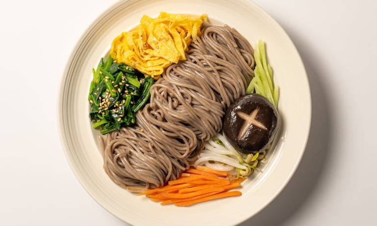 Cold Noodles with vegetable – Halal Noodle Restaurant NYC