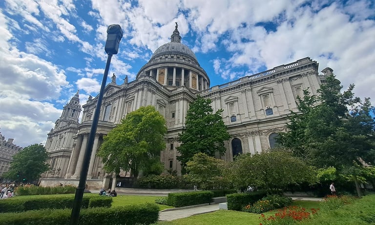 Virtual Reality St Pauls Cathedral