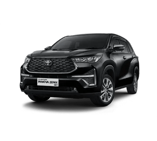Toyota Zenix warna hitam dengan gril depan lebar menggunakan velg Aloy pandangan dari kiri depan.