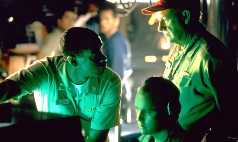 Denzil Washington, Gene Hackman on the set of Crimson Tide