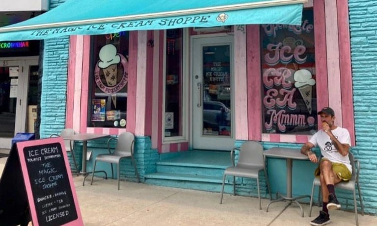 the magic ice cream shoppe exterior