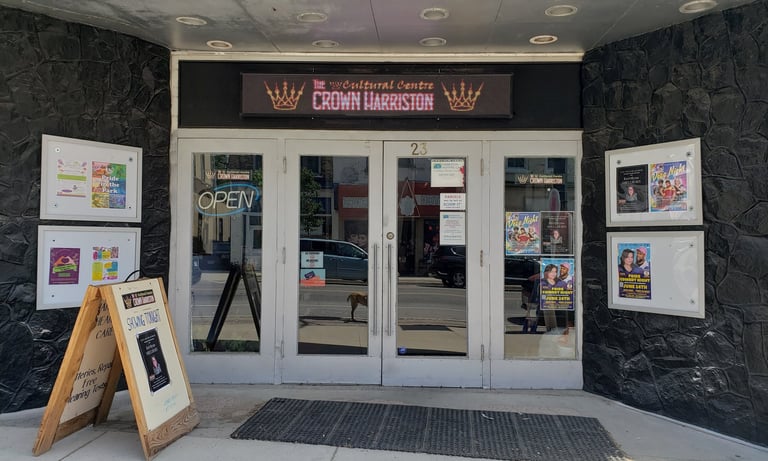 The Crown Harriston Exterior