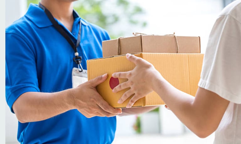 διανομες κουριερ