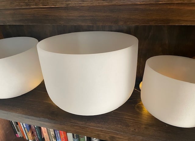 Imagine of three crystal bowls for sound healing