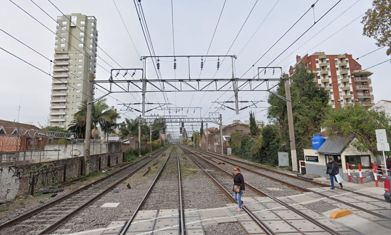 Paso a nivel en Garibaldi-Cerrito, Temperley