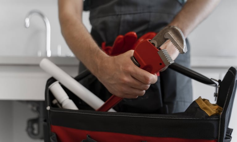 outils plombier