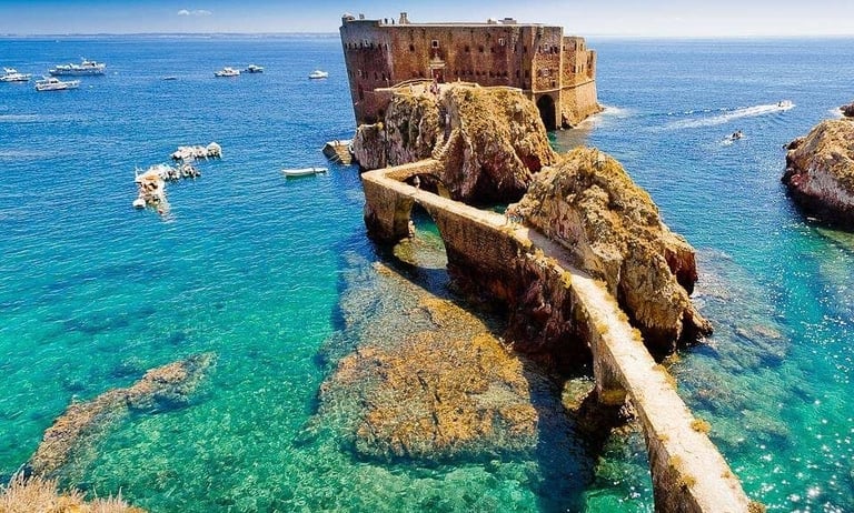 Zona habitacional na Costa de Prata com proximidade ao mar e qualidade de vida