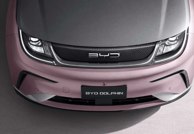 Interior BYD Dolphin Gresik – dashboard minimalis modern