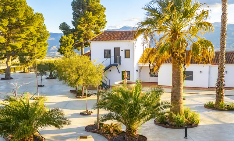 Casa rural hasta 5 personas. Finca alojamiento hasta 35 personas