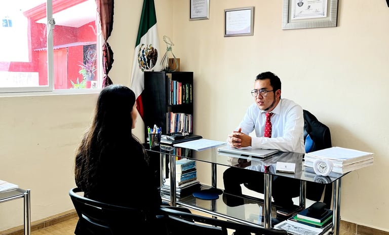 la primer Asesoría Jurídica gratuita, Abogados en puebla
