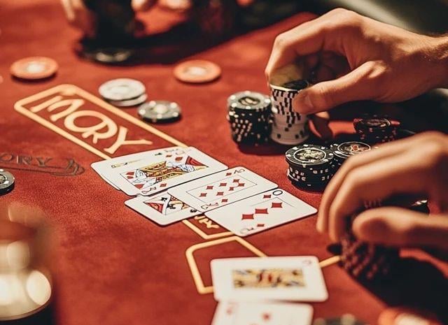 poker table Wynn casino Ras Al Khaimah