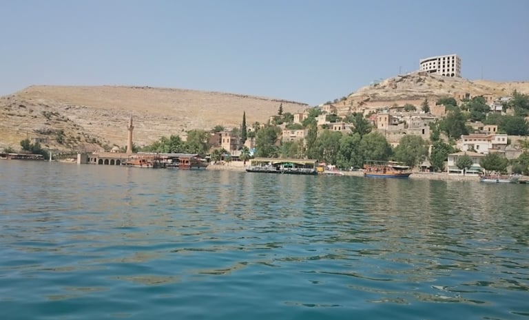 Halfeti Savaşan Köyü | Şanlıurfa Gezilecek Yerler