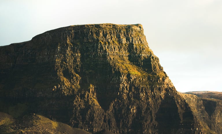 a mountain side view of a mountain in Isle of Skye