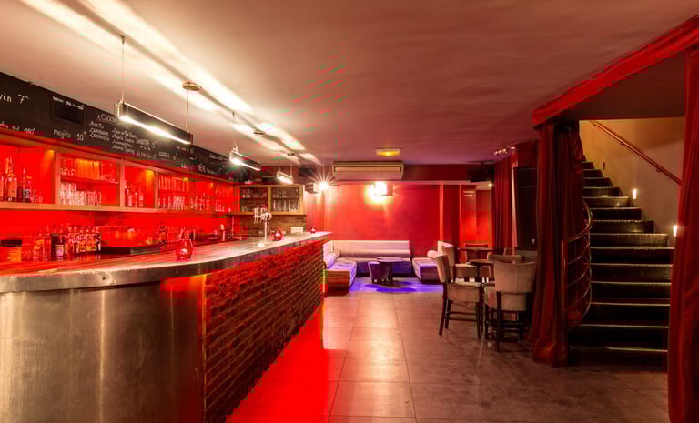renovation bar discotheque