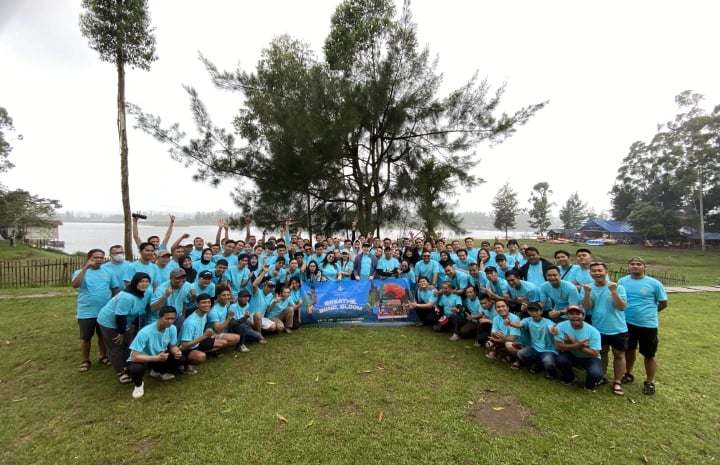Gathering peserta kegiatan outbound di pangalengan