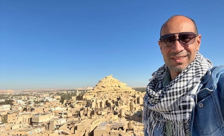 MONTANHA DOS MORTOS OASIS DE SIWA COM GUIA HADI EGITO 