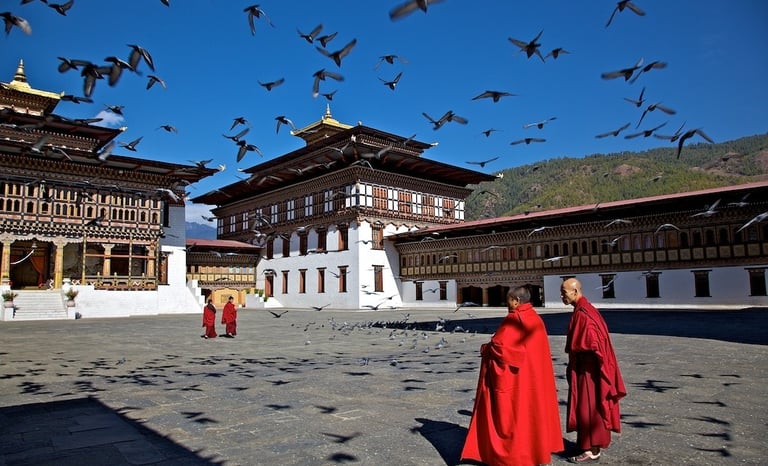Inside-The-Courtyard-of-Trashichho-Dzong-Fortress-in-Thimphu