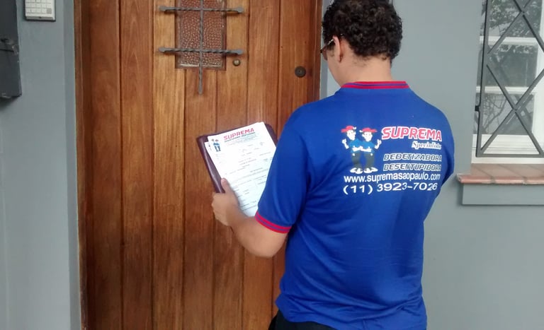 técnico de desentupimento