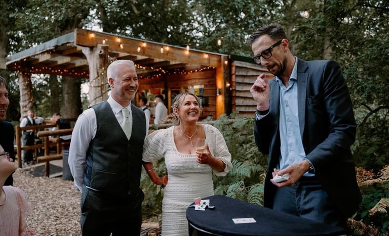 magician at wedding