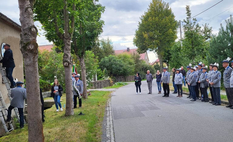 Aufhängen der Schützenscheibe