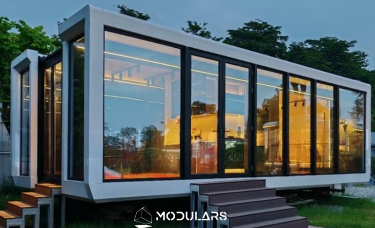 Módulo MEG1 adaptable para glamping y espacios de descanso, MODULARS