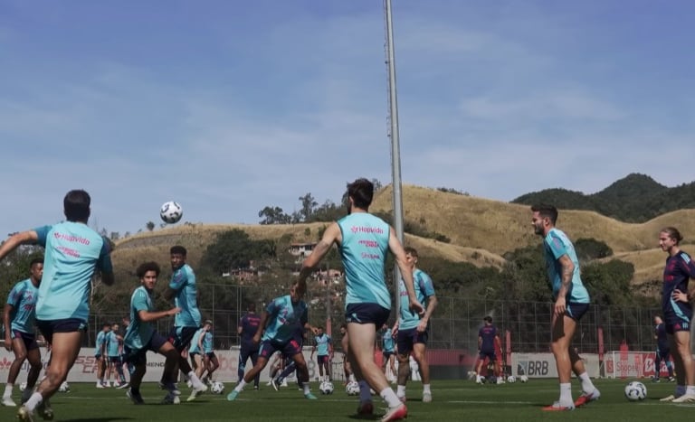 Treino de preparação para partida contra o Vitória, pela 21ª rodada do Brasileirão Betano 2025.