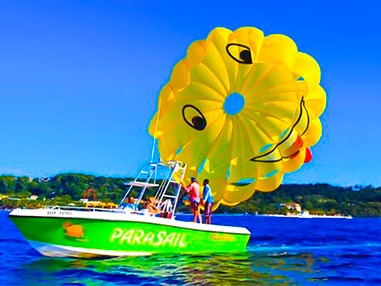 parasailing  roatan
