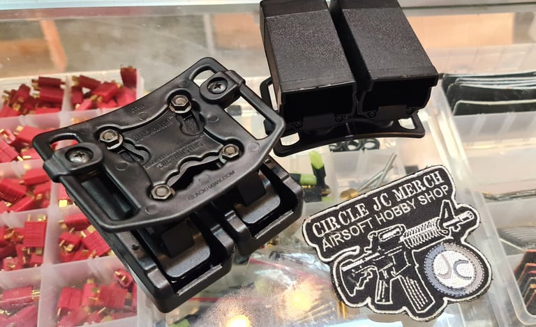 BLACK HAWK MAG POUCH