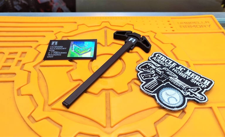EMG F1 CHARGING HANDLE BLK