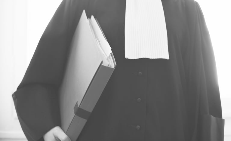 Abogado especializado en defensa jurídica y representación legal en Canarias