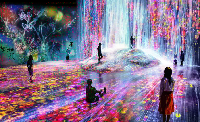 Grupo TeamLab, que cria experiências digitais imersivas inspiradas na natureza. 