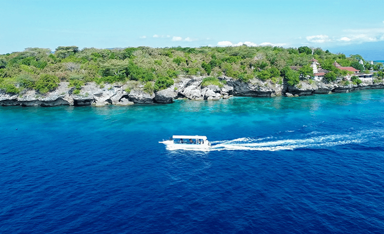 Boat to Menjangan Island