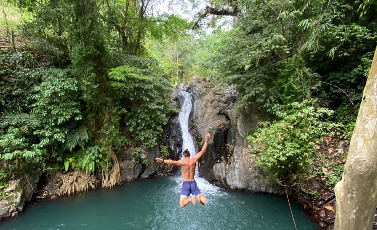 Aling-Aling Waterfall